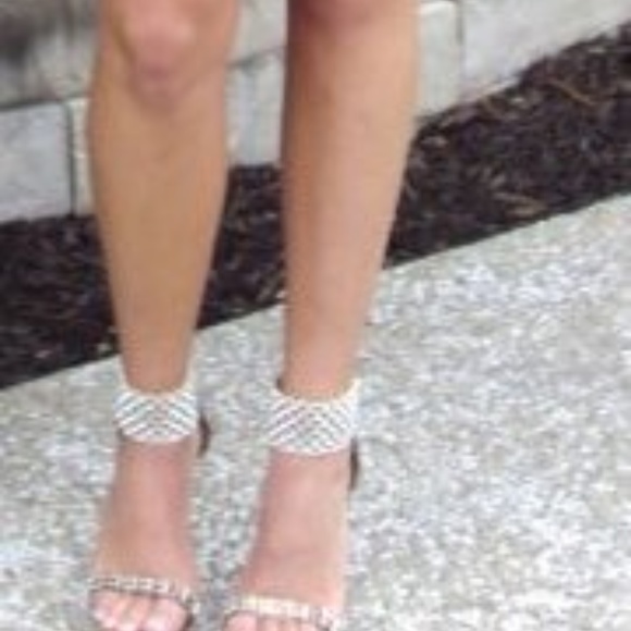 Animal print heels w/ diamond embellished straps - Picture 2 of 7